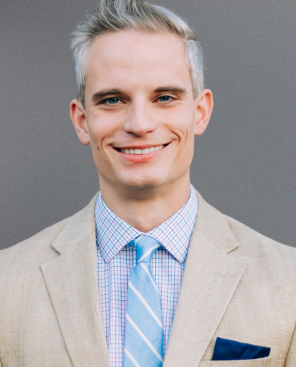Richard Bennett headshot on gray background
